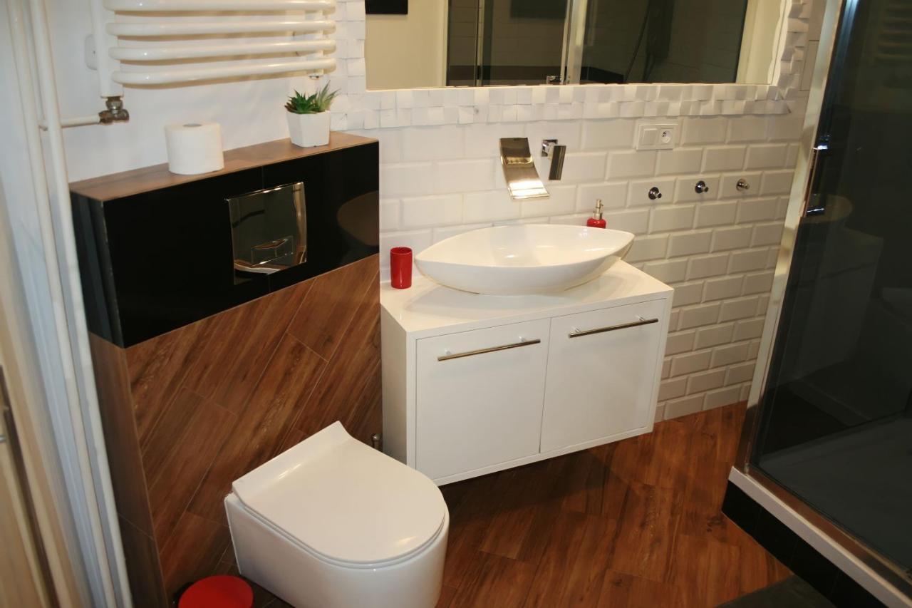 Apartament Rosso Lägenhet Stary Toruń Exteriör bild
